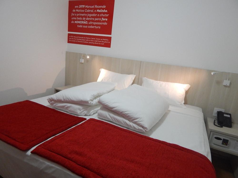 Esuites Belo Horizonte Minascasa Екстер'єр фото