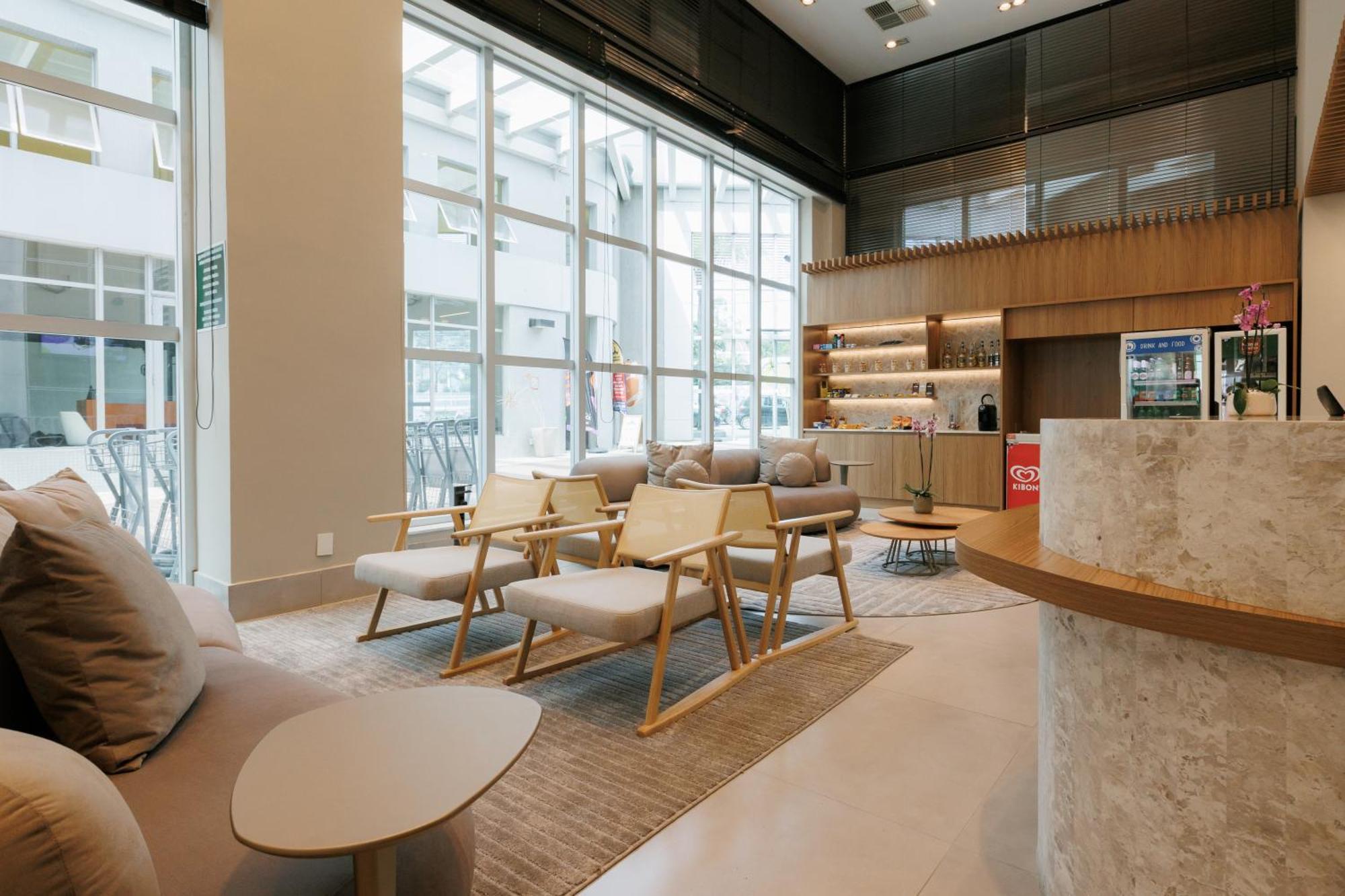 Esuites Belo Horizonte Minascasa Екстер'єр фото