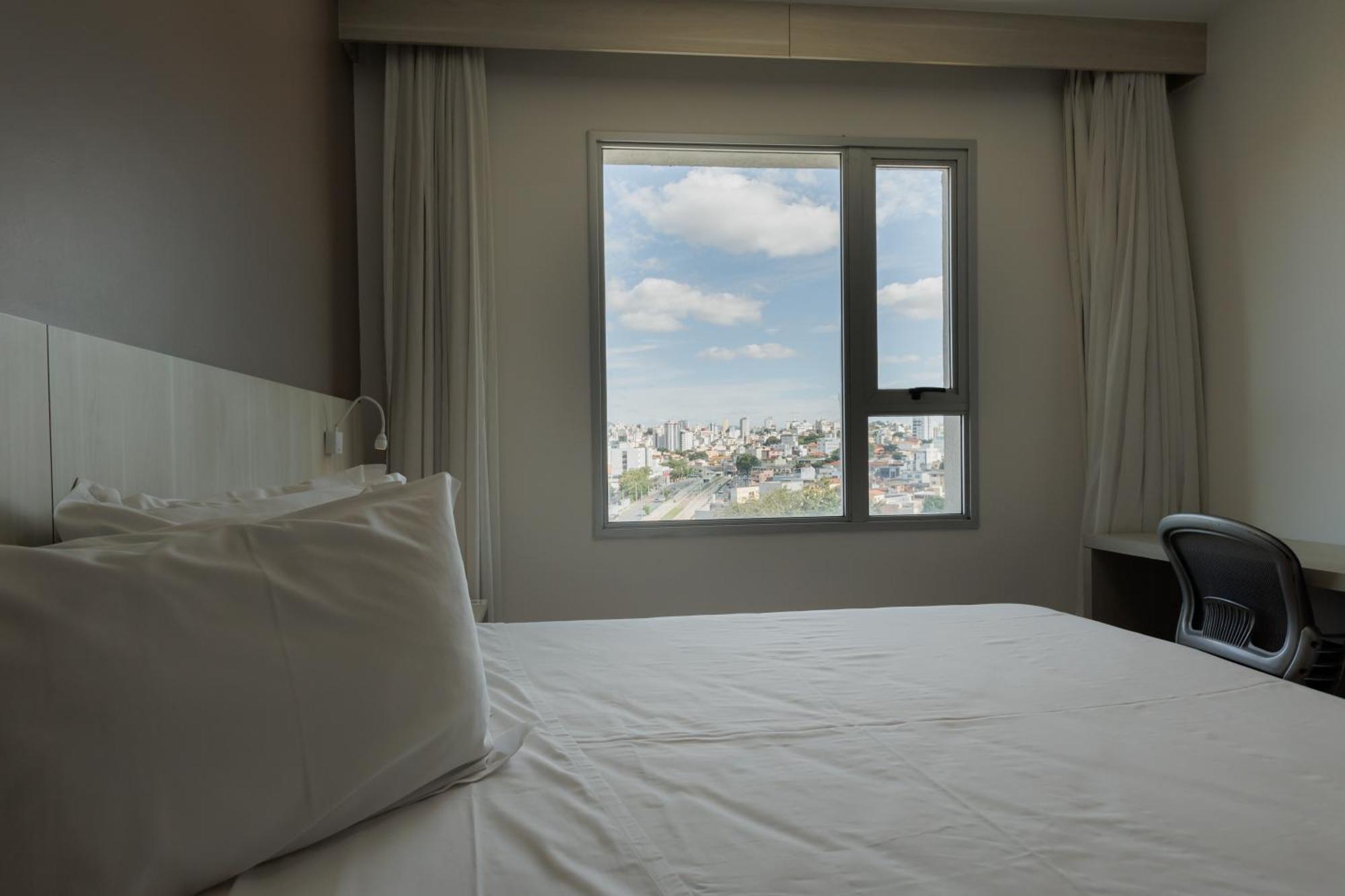 Esuites Belo Horizonte Minascasa Екстер'єр фото